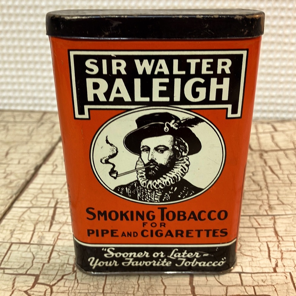 Sir Walter Raleigh smoking tobacco tin